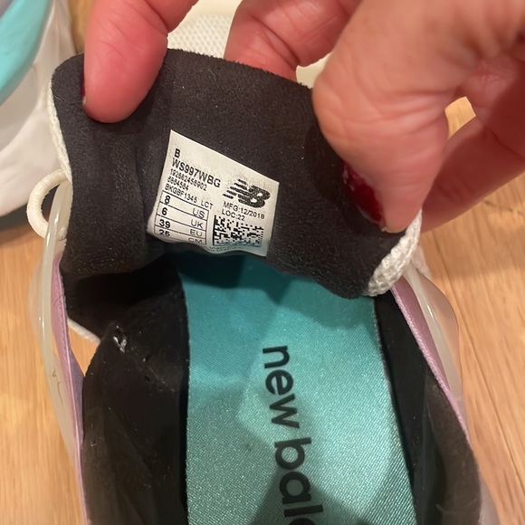 RARE JCrew by New Balance Women’s Casual Everyday Retro Sneakers - size 8 - Picture 6 of 7